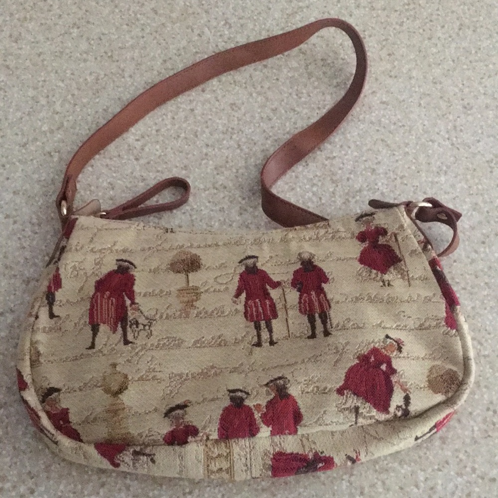 Purse - Picture 2 of 3